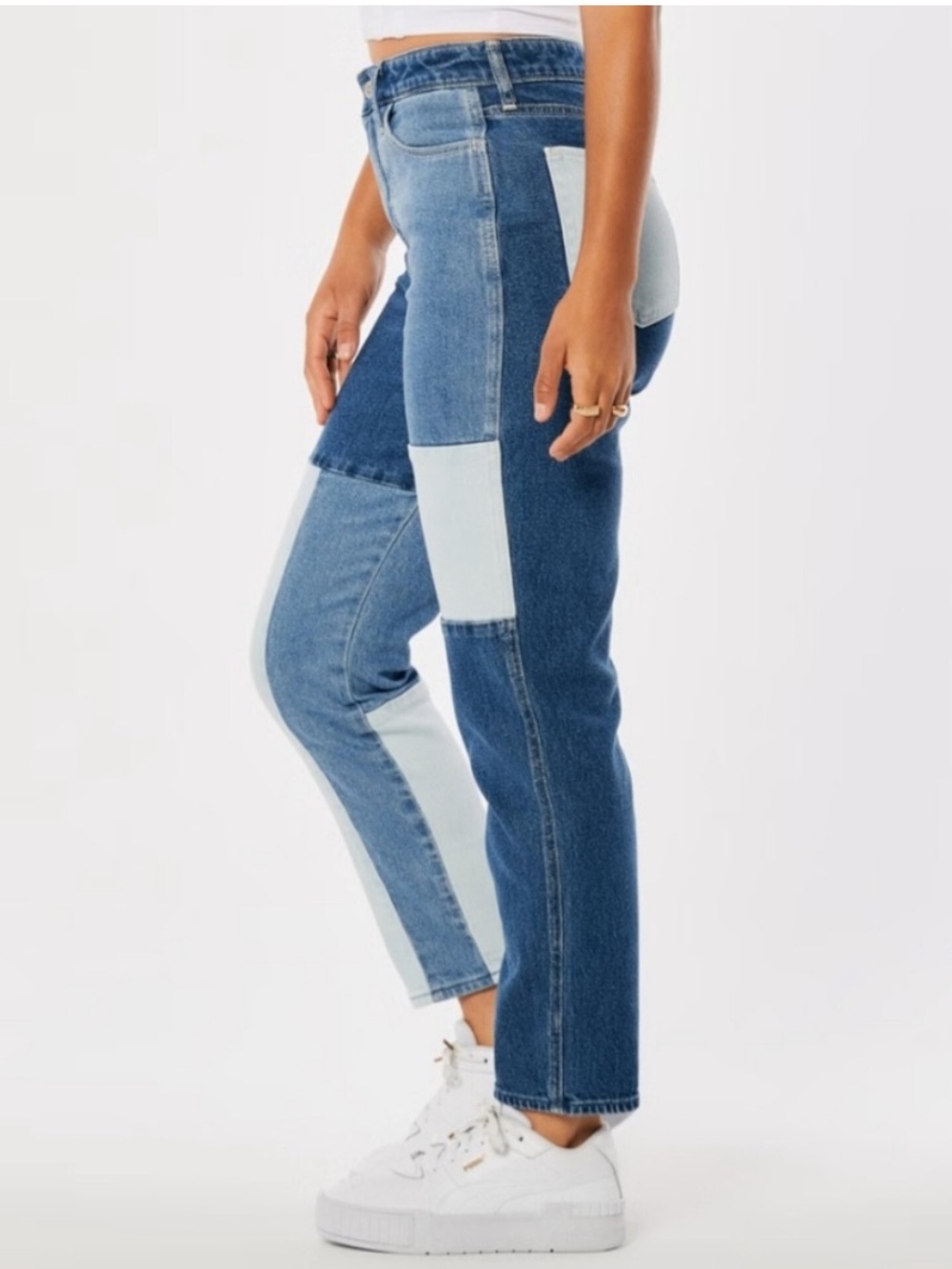 Hollister Ultra High-Rise Patchwork Mom Jeans Size 0/24